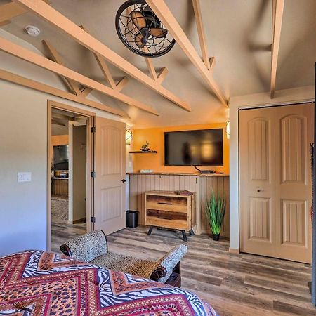 Wine Country Retreat In Cornville Hot Tub And View Екстериор снимка
